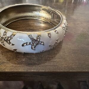 Tommy Bahama White and Gold Starfish Bracelet
